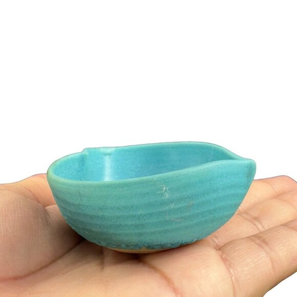 Hand Crafted Studio Pottery Crystalline Blue Heart Shaped Small Dish Bowl Green - Picture 6 of 11